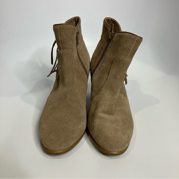 Bass tan suede fringe ankle boots with heel size 6.5 - Picture 2 of 8